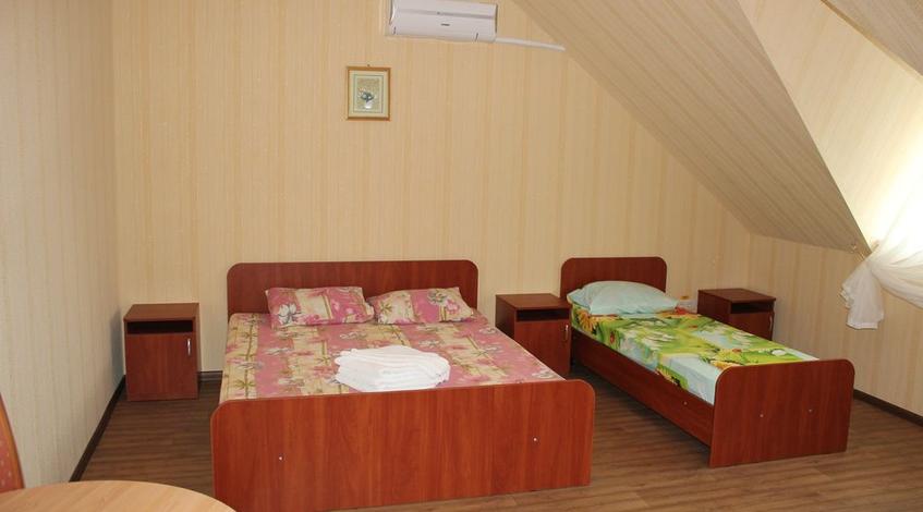 Фото №3: Мансарда без балкона 3х местная - отдых в Николаевке, Крым